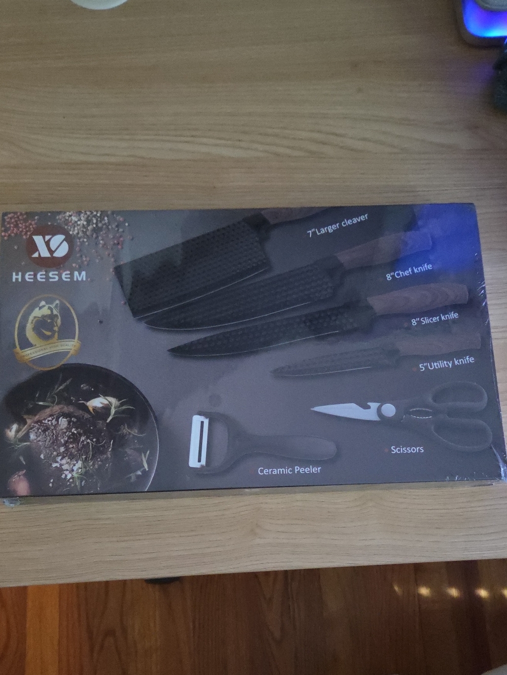 Black Knife Set with Ceramic Peeler and Scissors